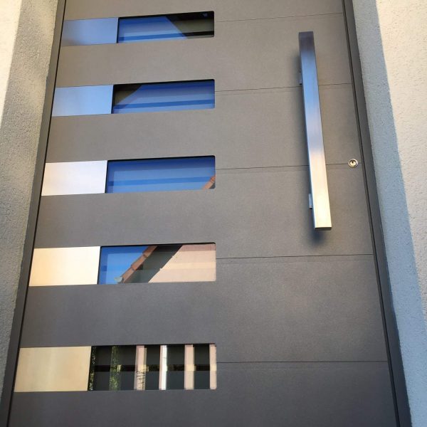 Porte d'entrée sur-mesure - Alsace