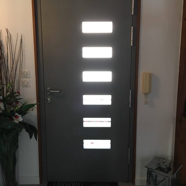 Porte d'entrée sur-mesure - Alsace