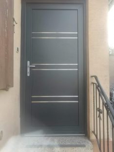 Porte d'entrée sur-mesure - Alsace
