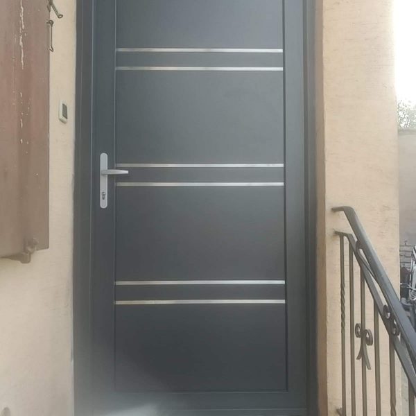 Porte d'entrée sur-mesure - Alsace