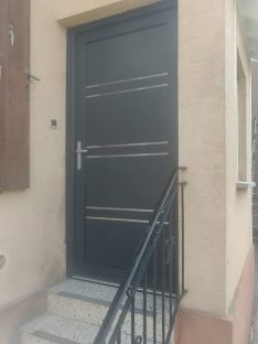 Porte d'entrée sur-mesure - Alsace