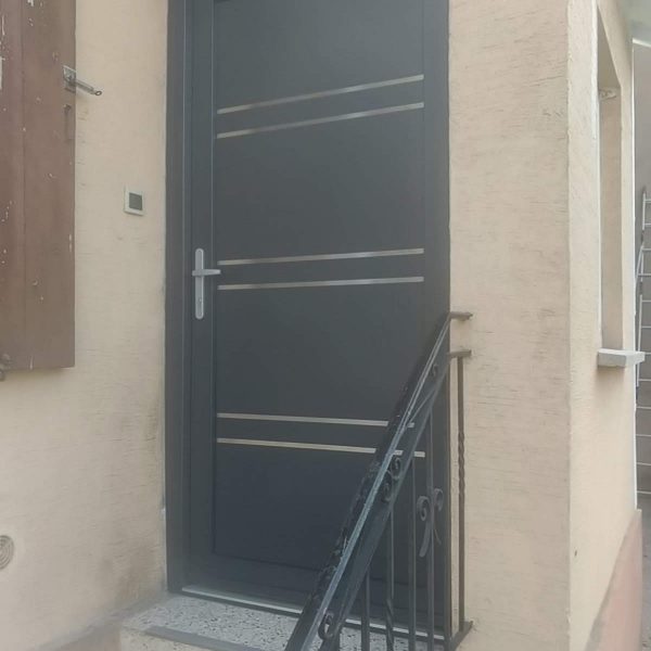 Porte d'entrée sur-mesure - Alsace