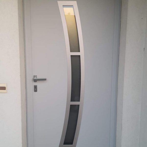 Porte d'entrée sur-mesure - Alsace