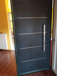 Porte d'entrée sur-mesure - Alsace