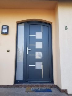 Porte d'entrée sur-mesure - Alsace
