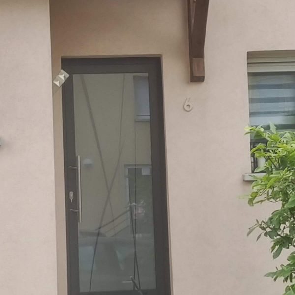Porte d'entrée sur-mesure - Alsace