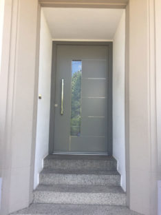 Réalisation Logireno porte vitrée en aluminium