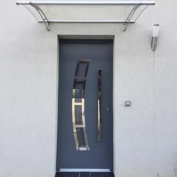 Réalisation Logireno porte PVC-02